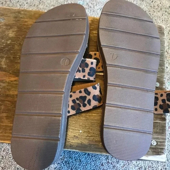 Cushionaire memory foam summer sandals women size 7 - Picture 4 of 5